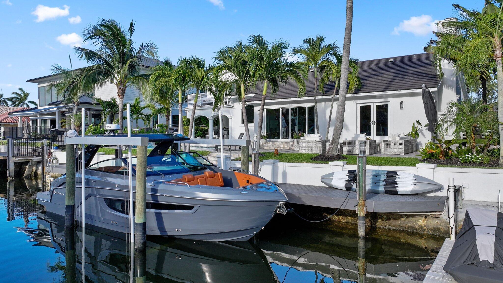 VENETIAN ISLES 3RD SEC - Residential