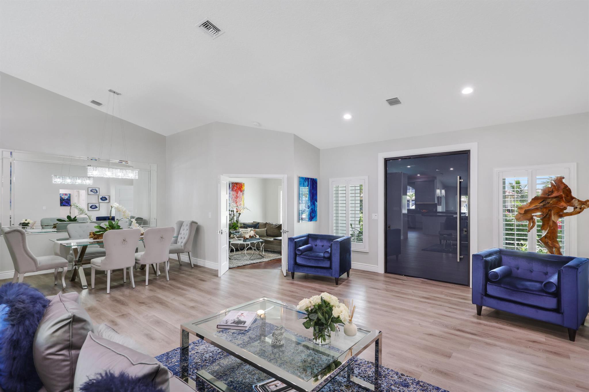 VENETIAN ISLES 3RD SEC - Residential