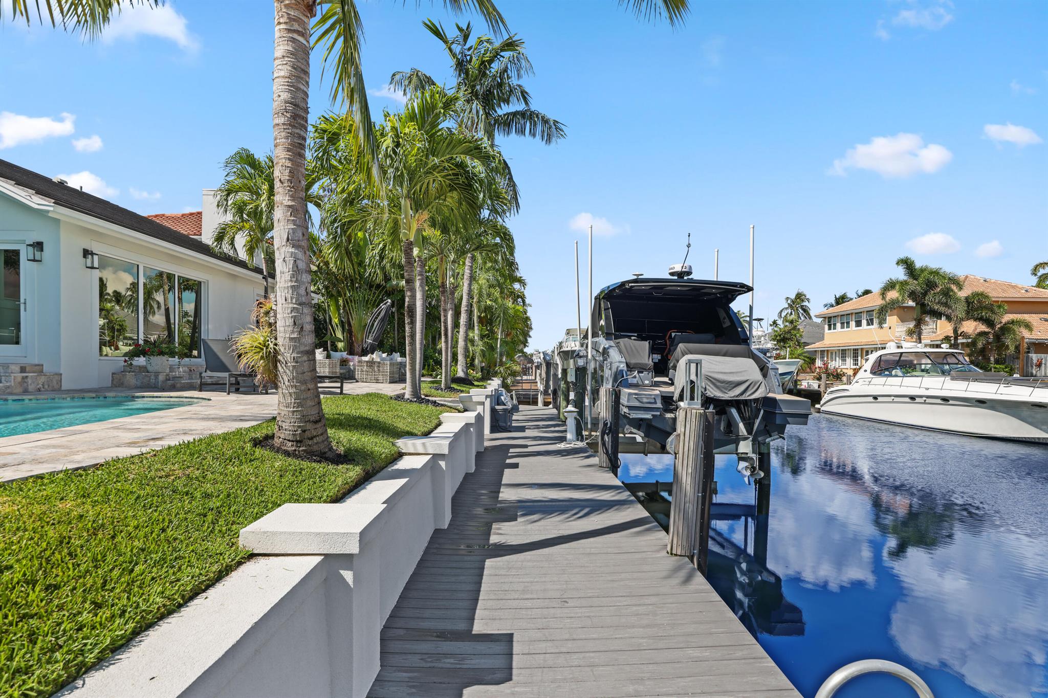 VENETIAN ISLES 3RD SEC - Residential