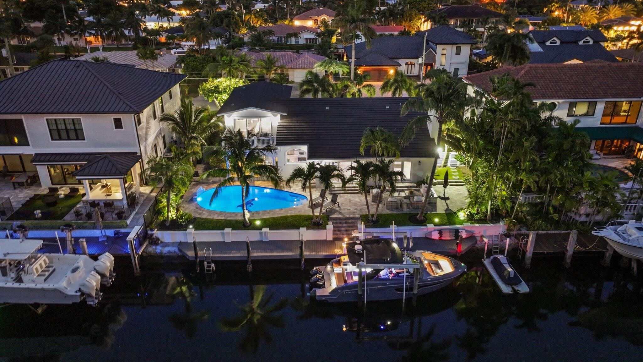 VENETIAN ISLES 3RD SEC - Residential