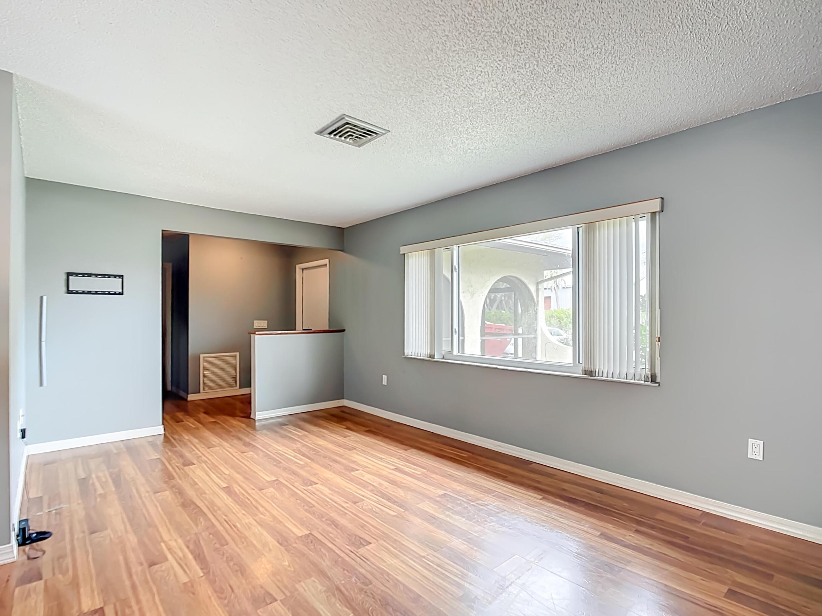 PORT CHARLOTTE SEC 18 - Residential