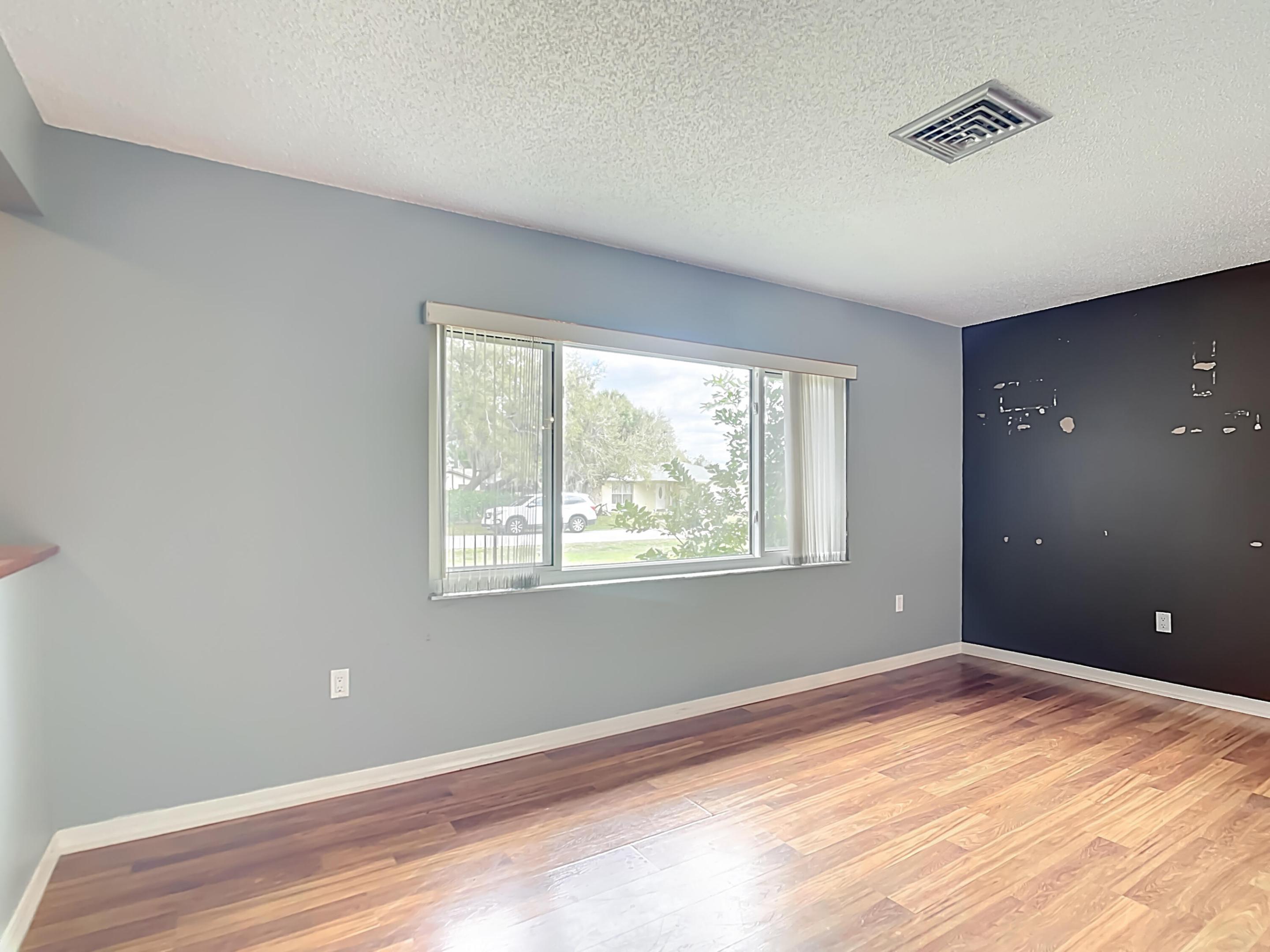 PORT CHARLOTTE SEC 18 - Residential