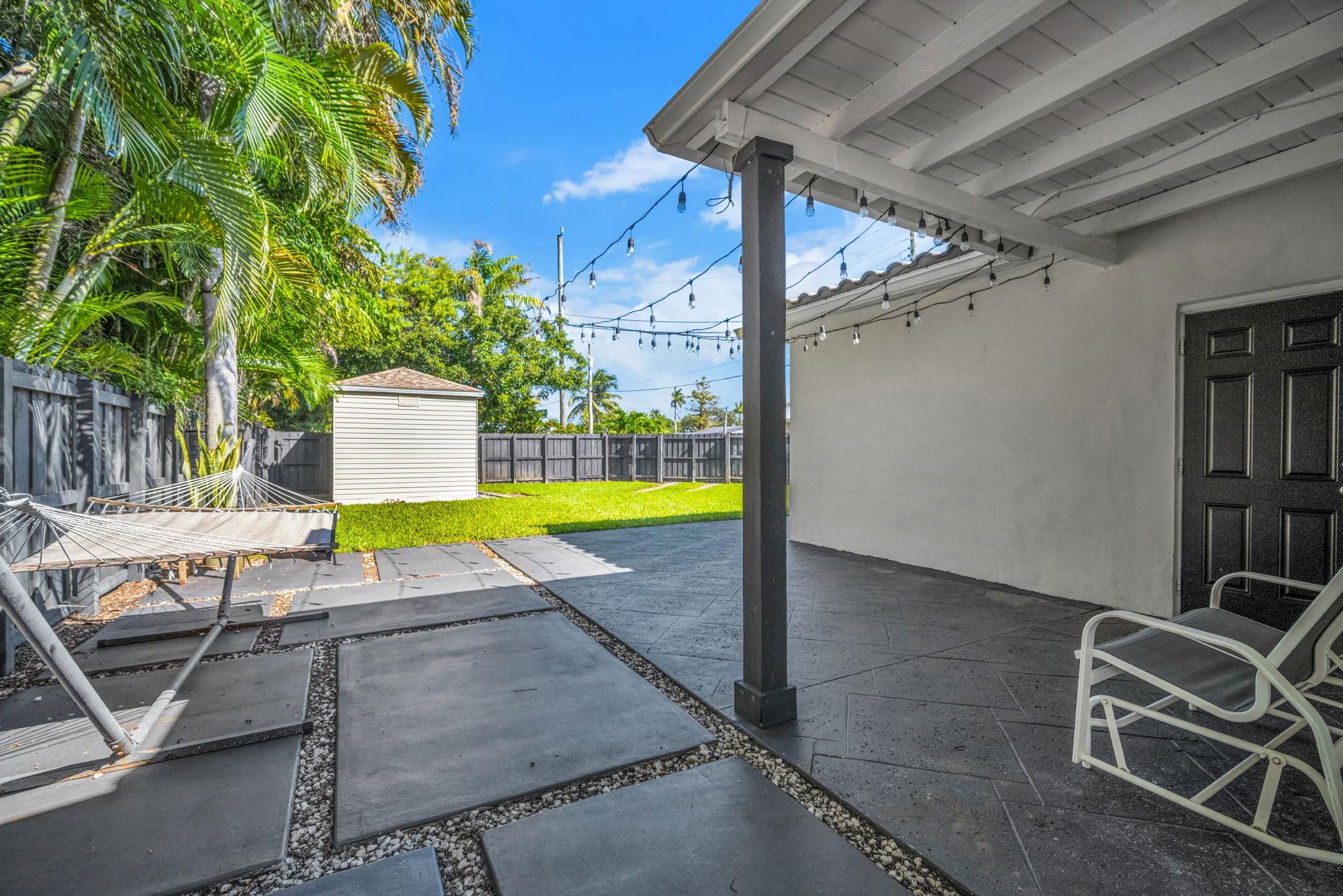 BREEZY MANOR AMENDED - Residential