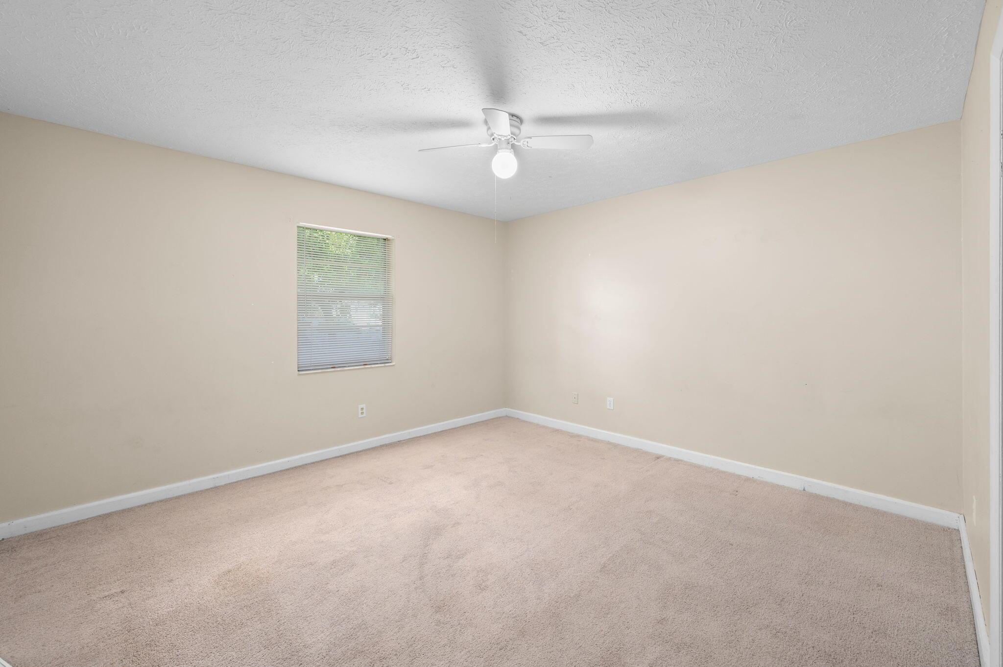 PORT ST LUCIE-SECTION 18- - Residential