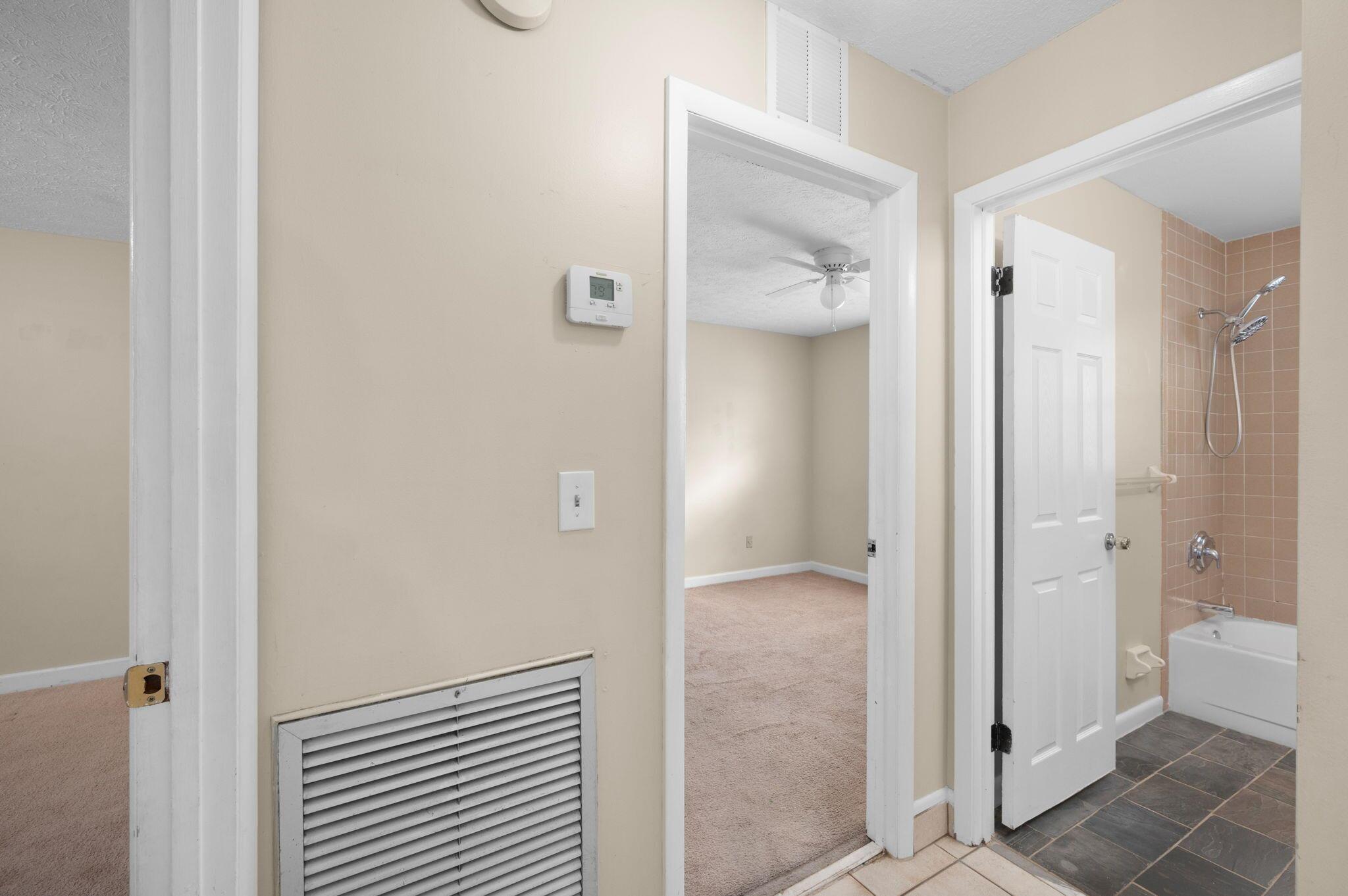 PORT ST LUCIE-SECTION 18- - Residential