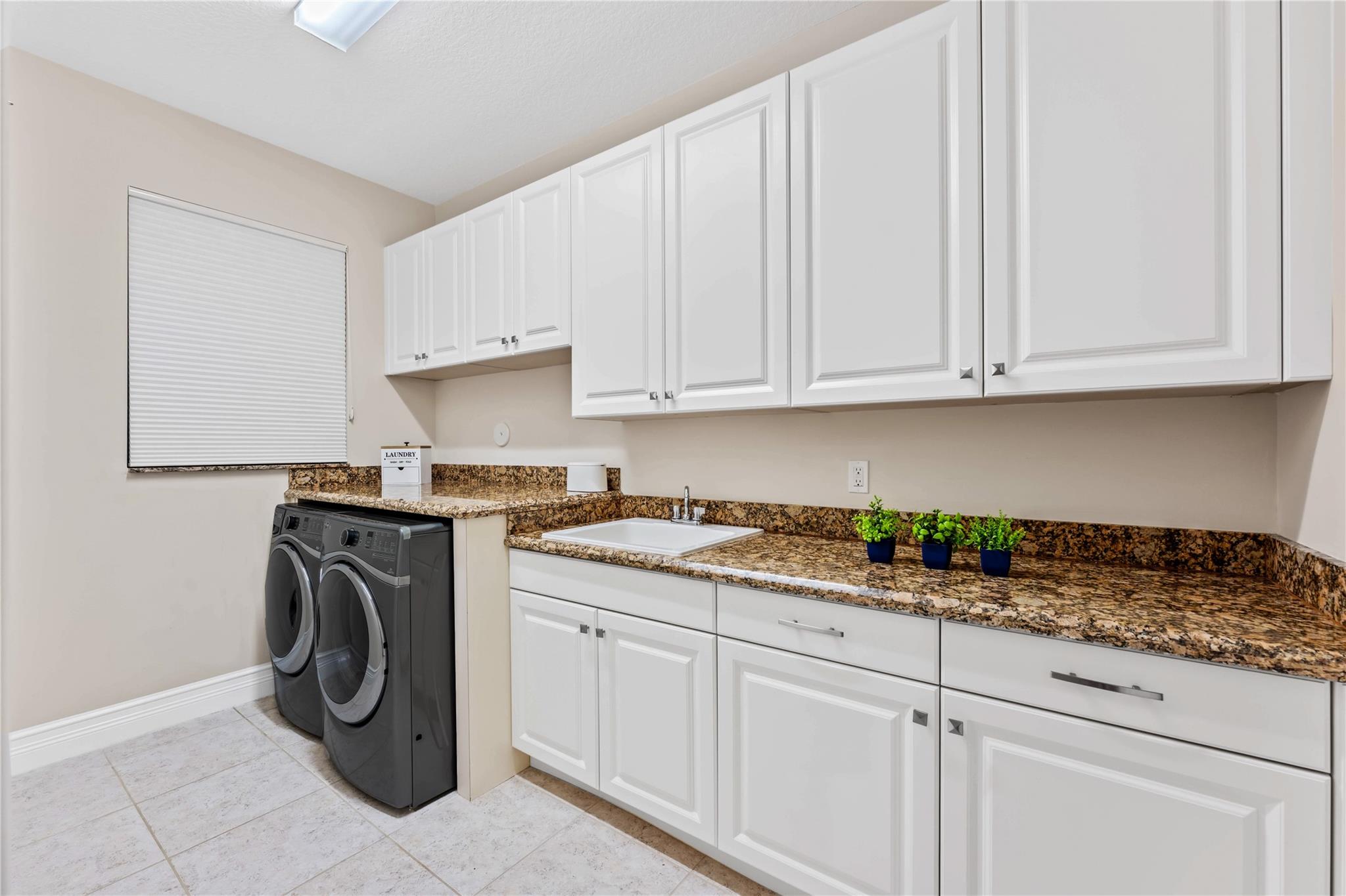 Seven Bridges - Residential Lease