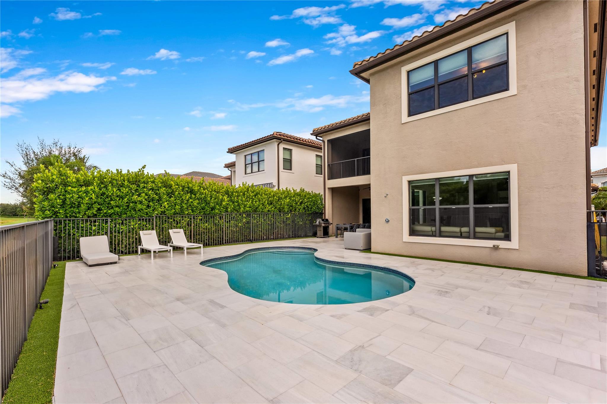 Seven Bridges - Residential Lease