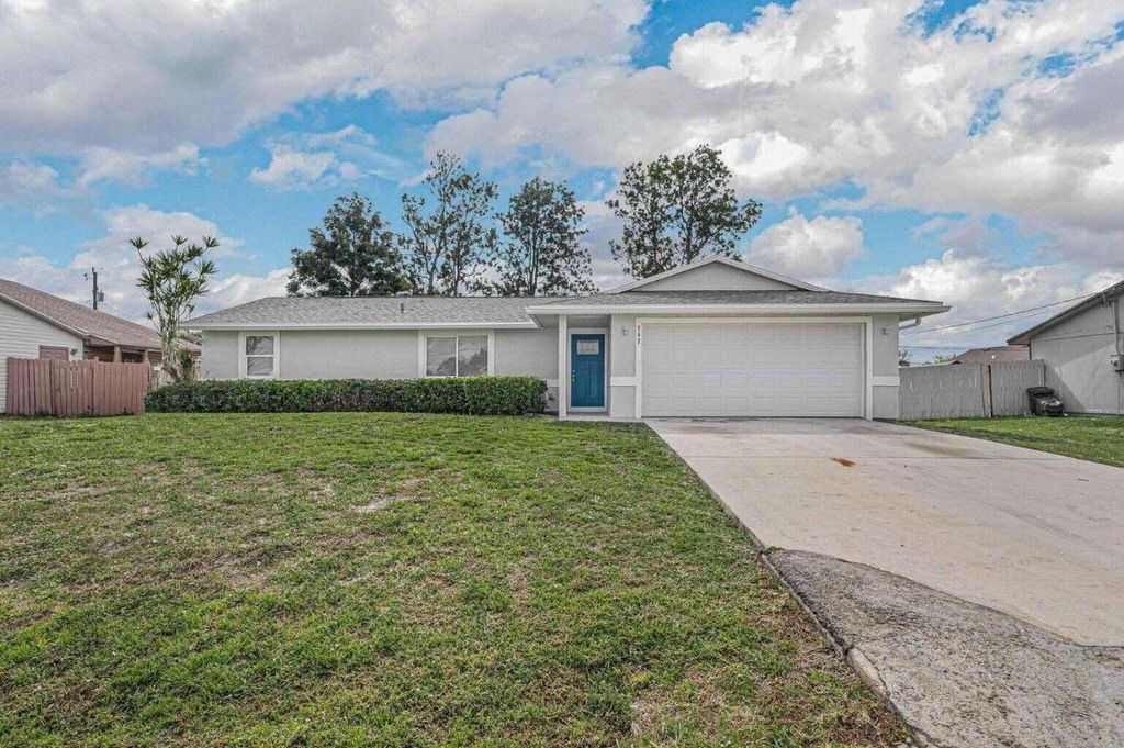 Photo of 762 SW Bond Road, Port Saint Lucie, FL 34953 (MLS # R10968236)