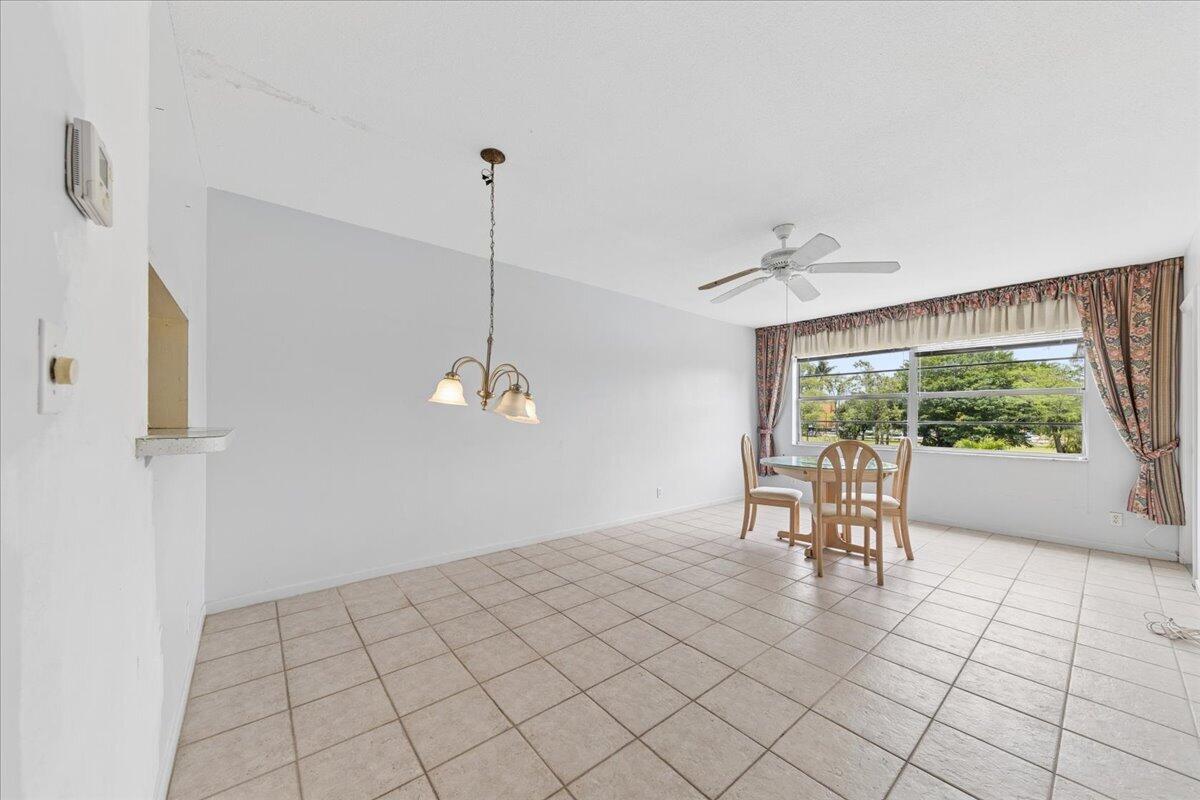 4411 NW 16th Street Apt 206