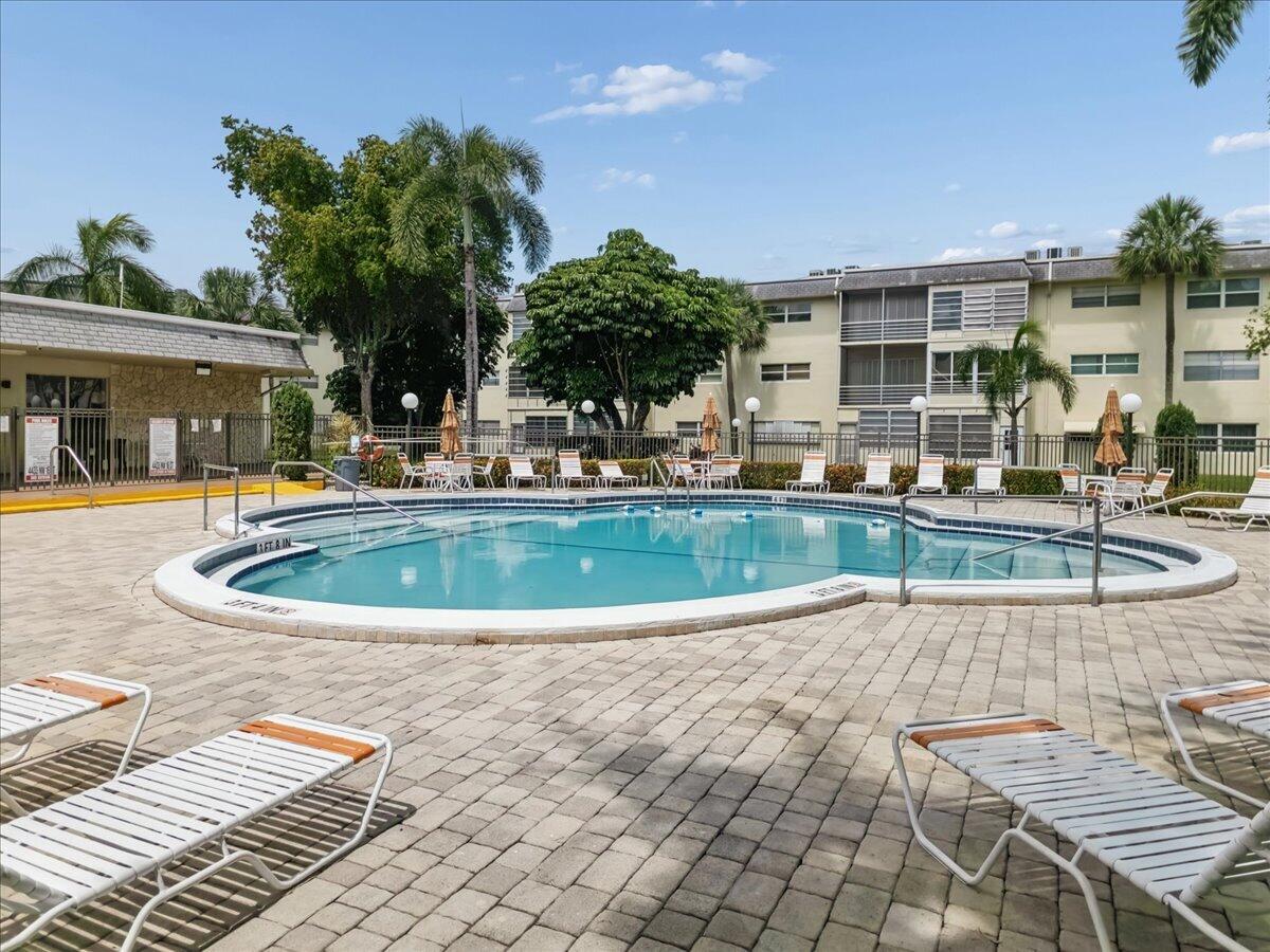 FAIRFAX HALL CONDO - Residential