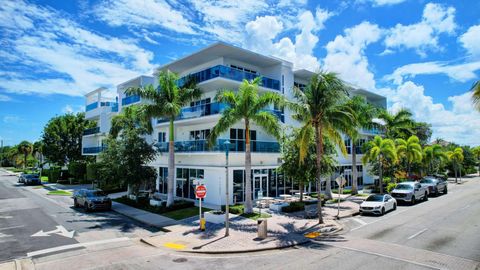 A home in Lake Worth Beach