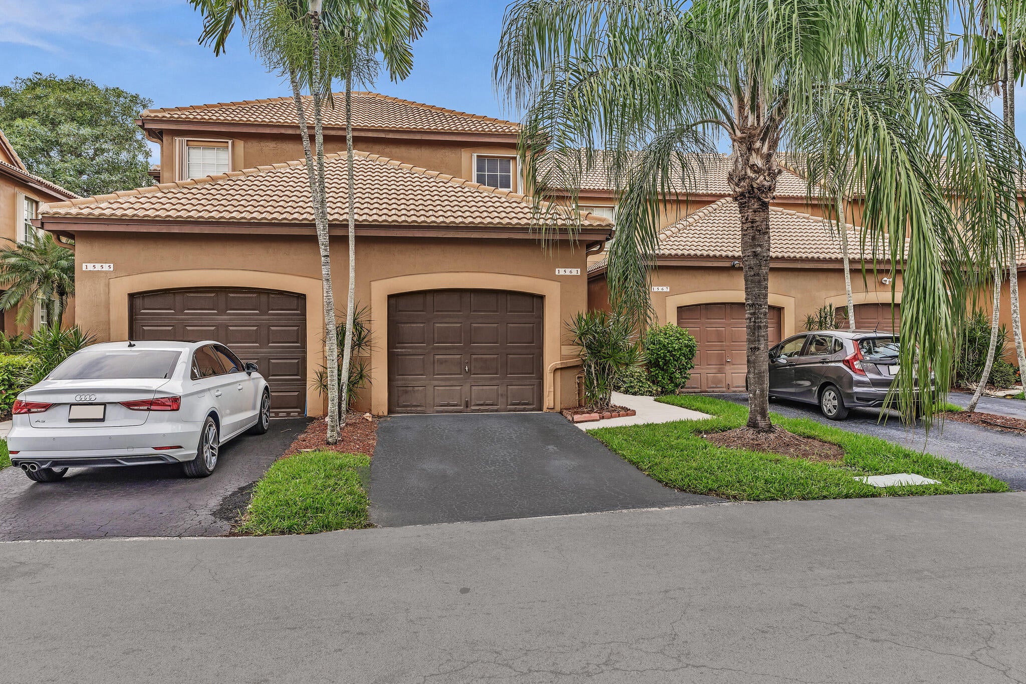 1561 Barcelona Way