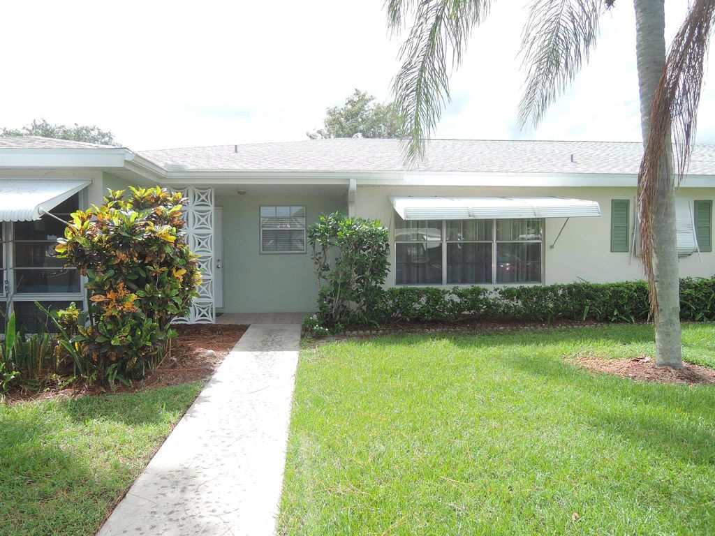 Photo of 414 Sandpiper Drive #Apt B(E), Fort Pierce, FL 34982 (MLS # R10923421)