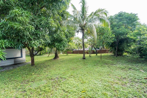 Tiny photo for 223 N F Street, Lake Worth Beach, FL 33460 (MLS # B26089829)