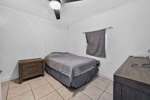 Tiny photo for 223 N F Street, Lake Worth Beach, FL 33460 (MLS # B26089829)