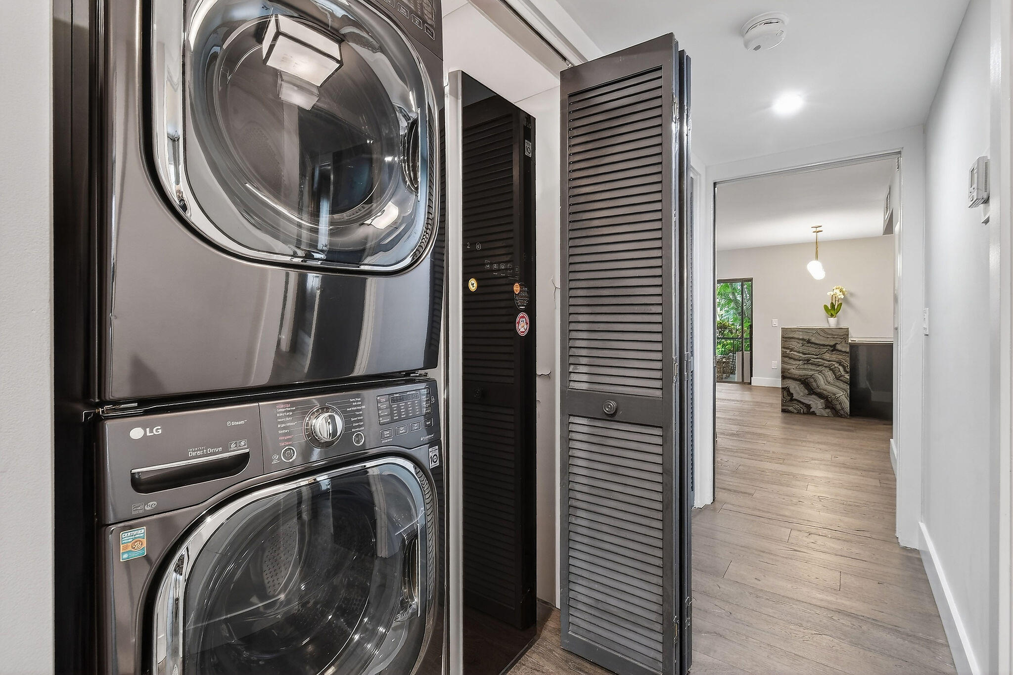 LA QUINTA CONDO - Residential