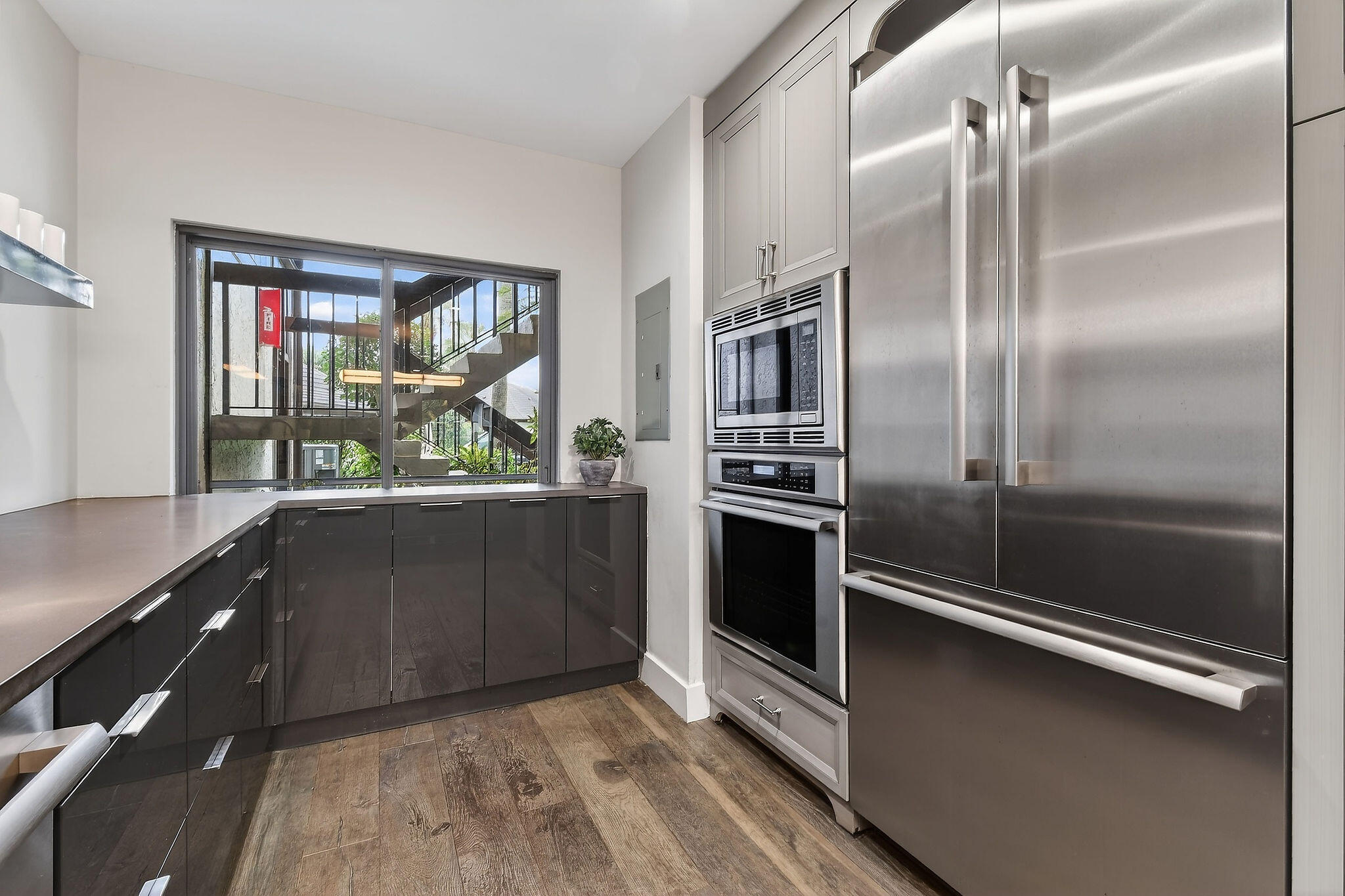 LA QUINTA CONDO - Residential