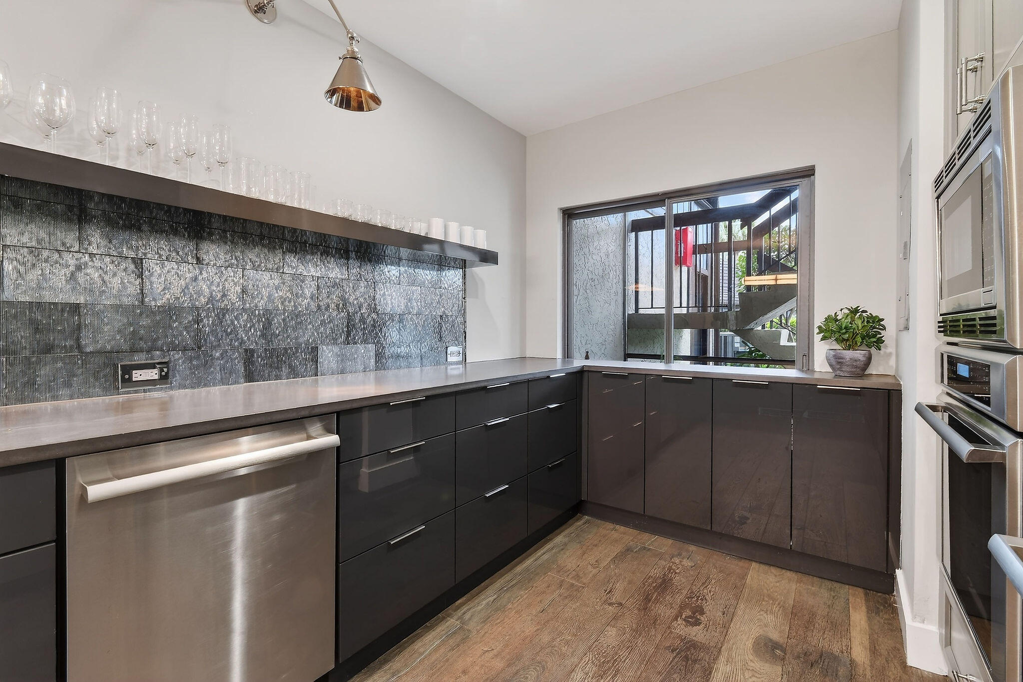 LA QUINTA CONDO - Residential