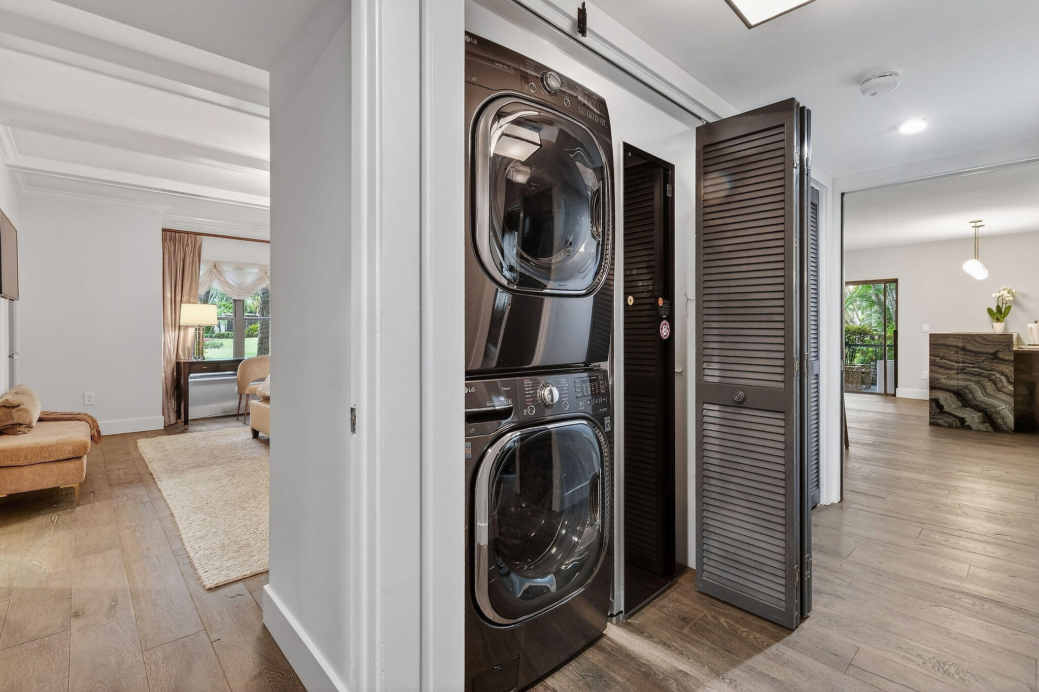 LA QUINTA CONDO - Residential