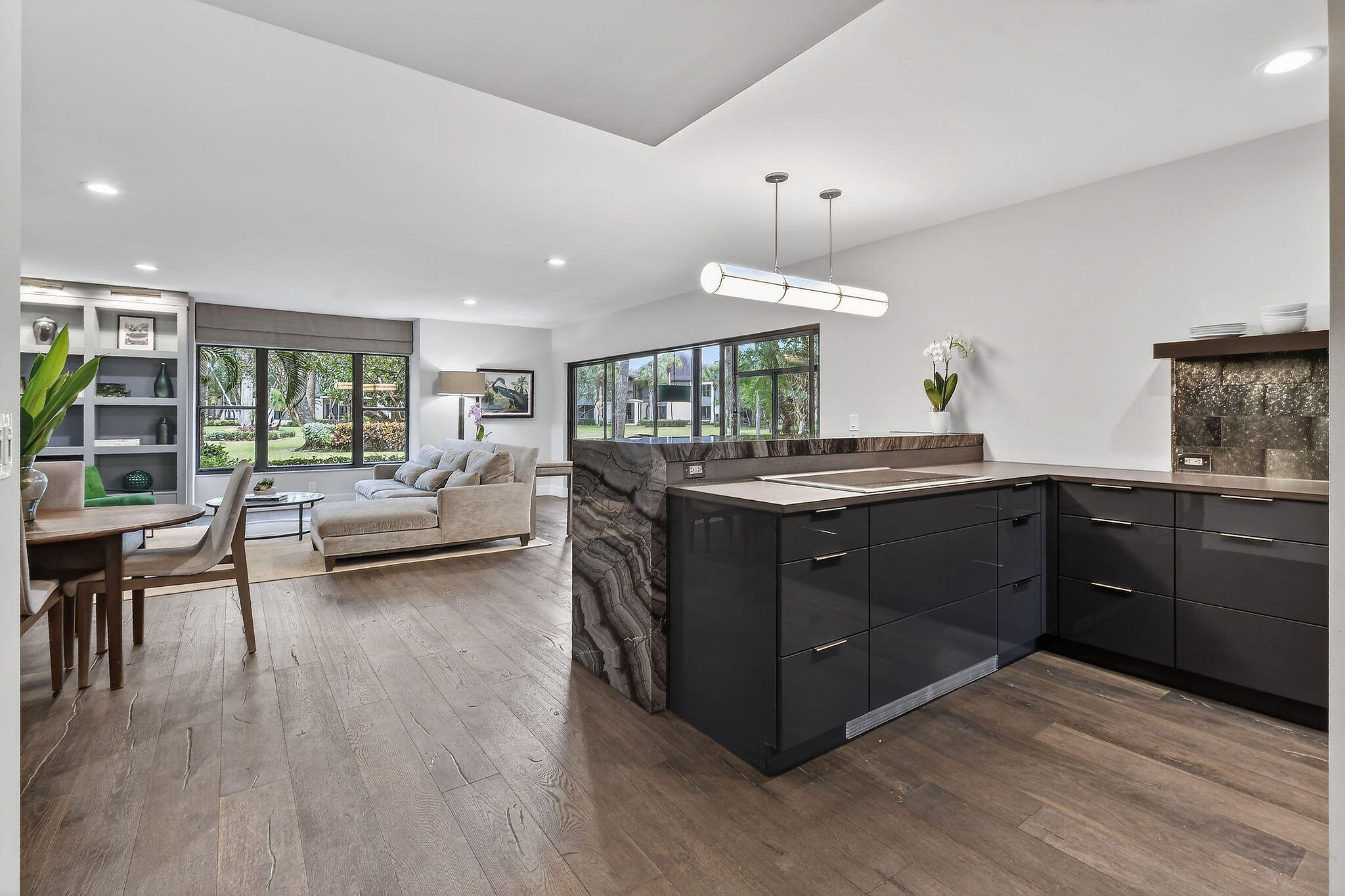 LA QUINTA CONDO - Residential