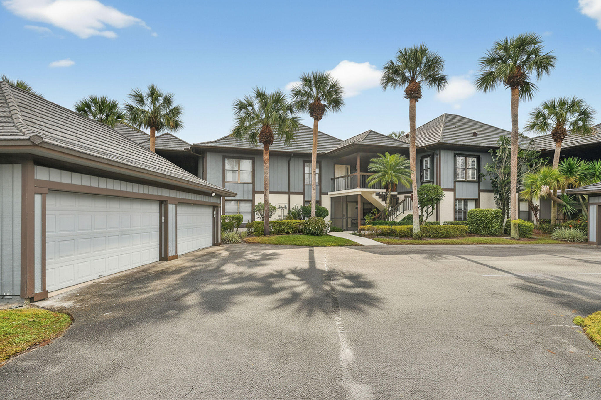 13368 W Polo Road C104