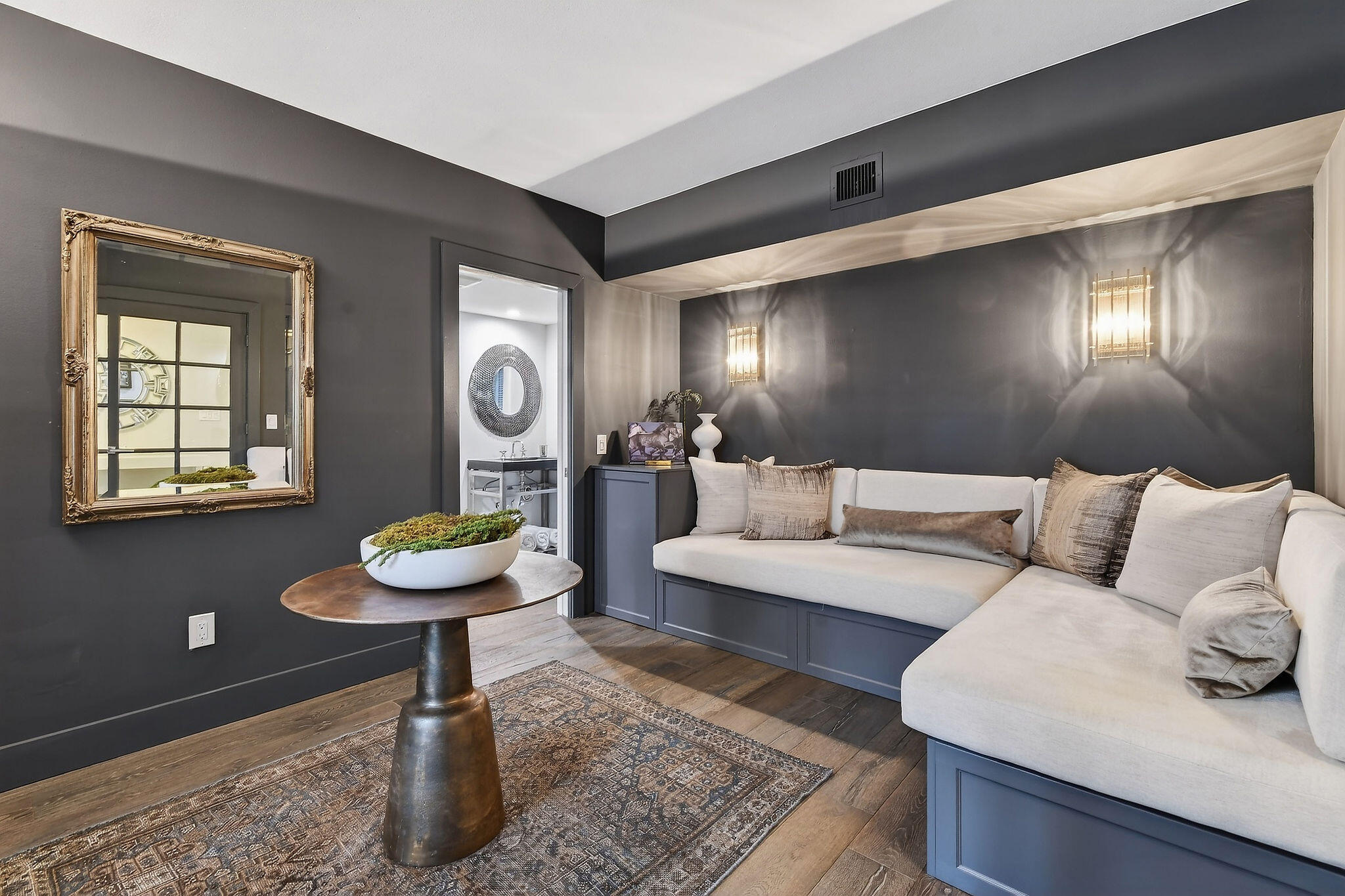 LA QUINTA CONDO - Residential