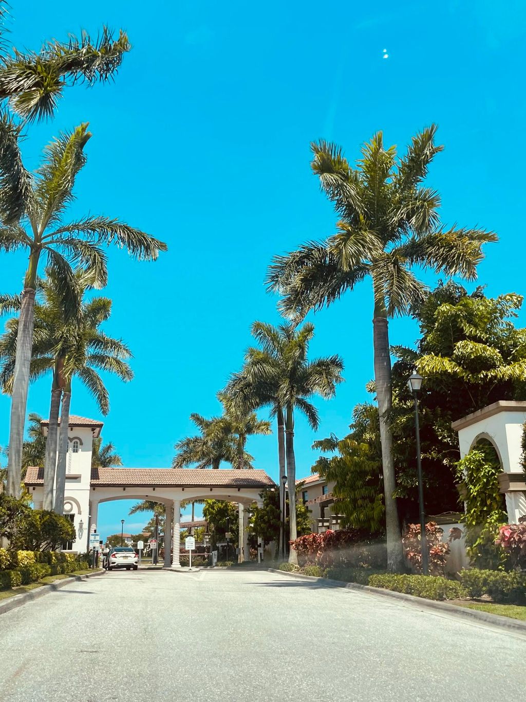 Photo of 6037 Woods Edge Circle, Palm Beach Gardens, FL 33410 (MLS # R10994433)