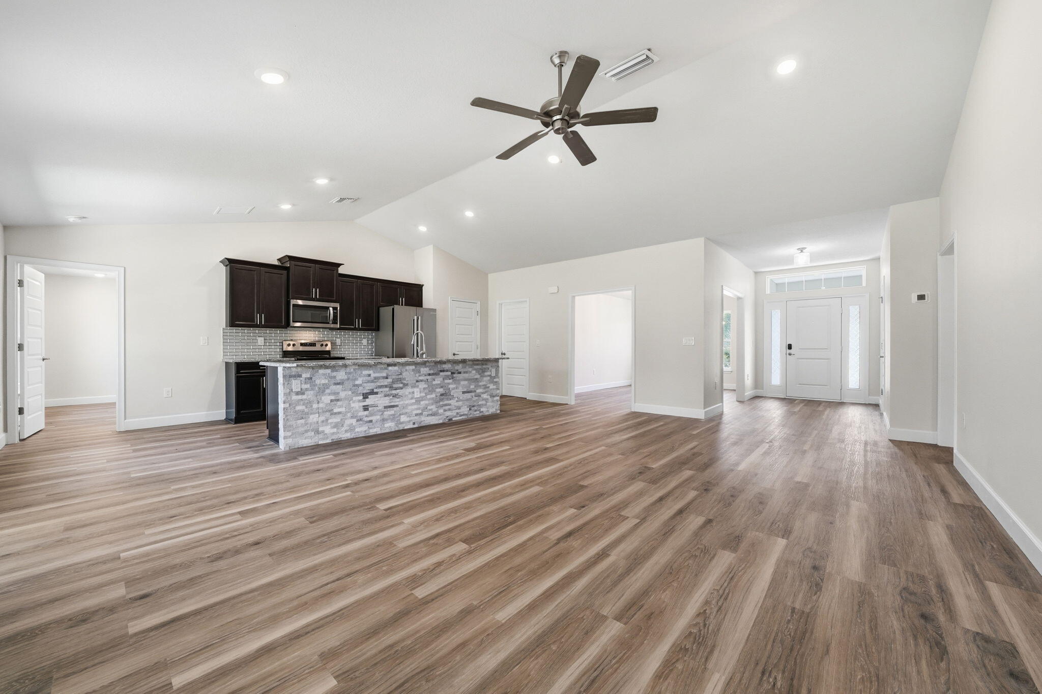 885 Clearmont Street