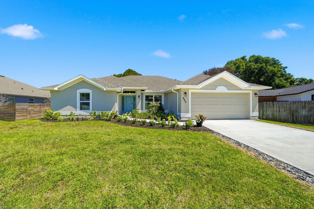 Photo of 885 Clearmont Street, Sebastian, FL 32958 (MLS # B26017536)