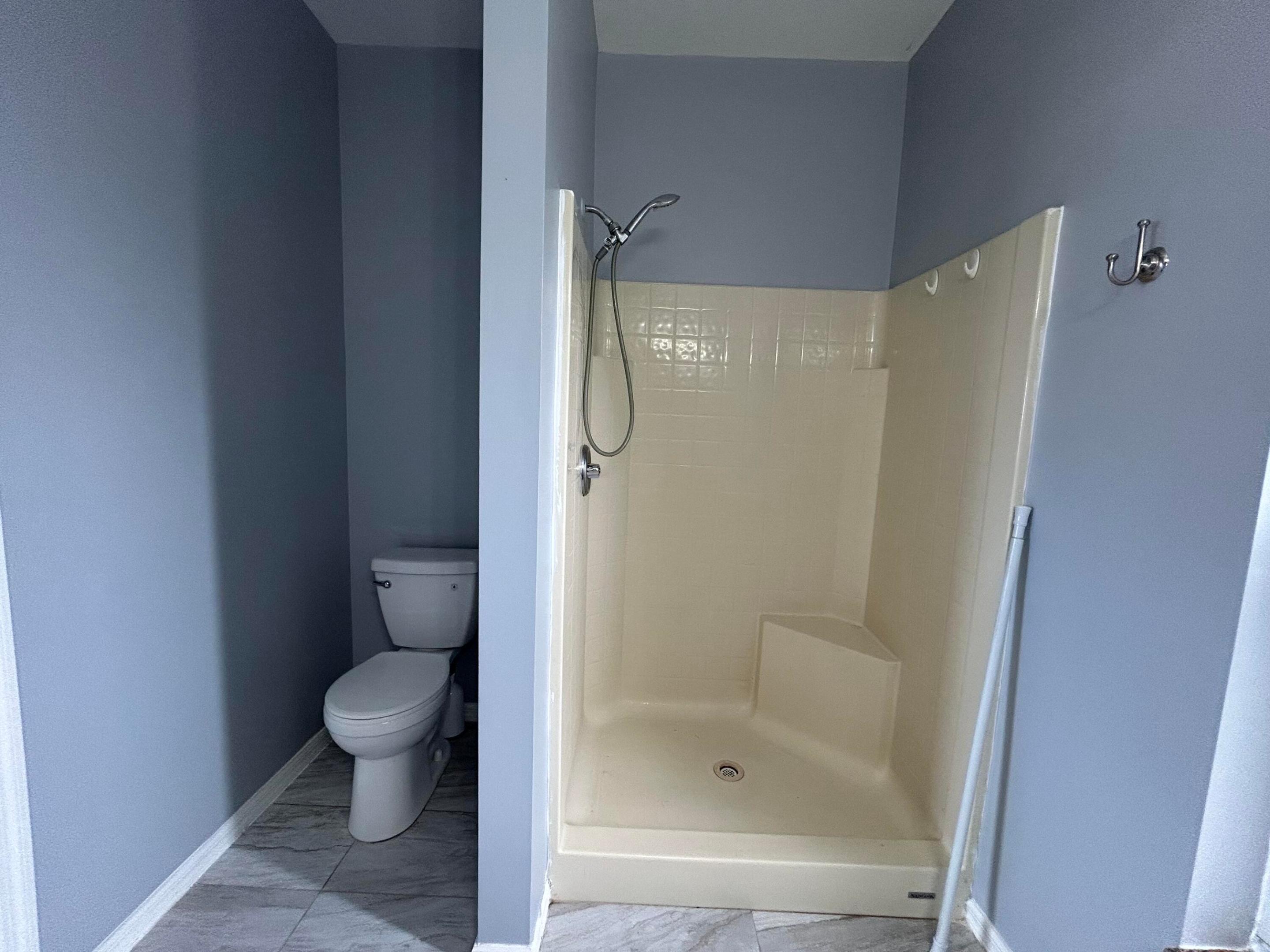 PORT ST LUCIE SECTION 3 - Residential Lease