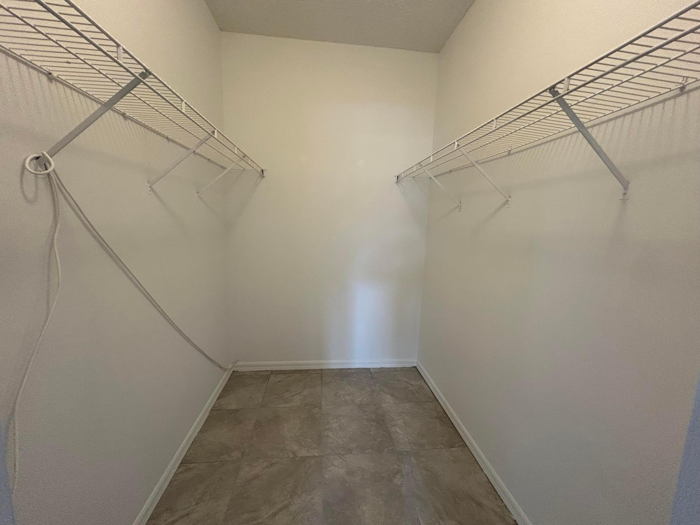 PORT ST LUCIE SECTION 3 - Residential Lease