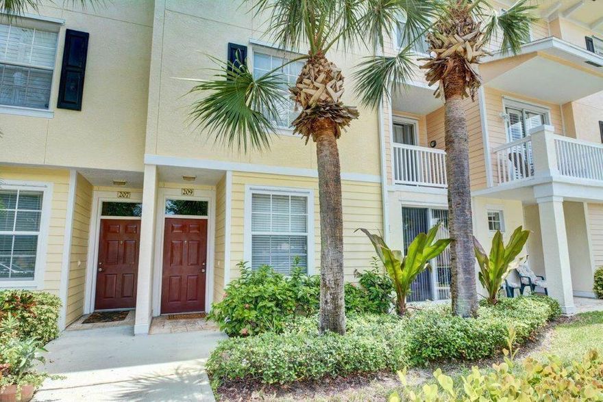 Multi Level condominium  within walking distance of ''A'' rated schools, 2 bedroom 2 1/2 baths, 1 car detached garage. 
Balcony overlooking pool/park area. 
Granite kitchen counters, wood cabinets, laminate flooring, powder room on main level, both bedrooms have en suite baths, washer/dryer on bedroom level.  Large resort style community pool, playground, putting green, BBQs, picnic area,  clubhouse, fitness, 
walking distance to major league spring training at Roger Dean Stadium, Downtown Abacoa and more. All Dimensions are approximate.