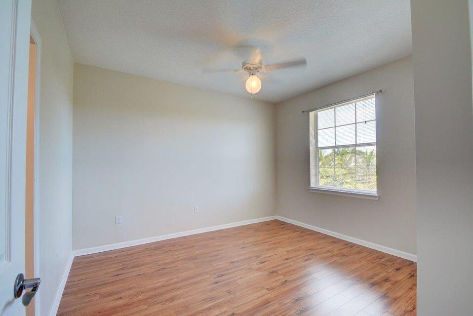 SOMERSET AT ABACOA CONDO - Residential