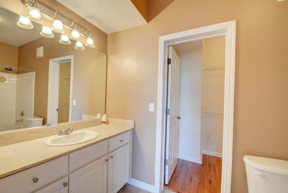 SOMERSET AT ABACOA CONDO - Residential