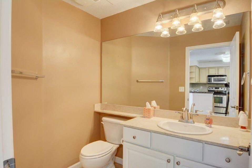 SOMERSET AT ABACOA CONDO - Residential