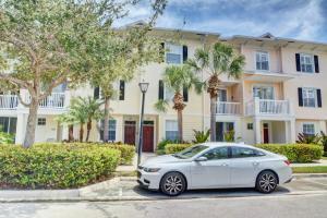 SOMERSET AT ABACOA CONDO - Residential