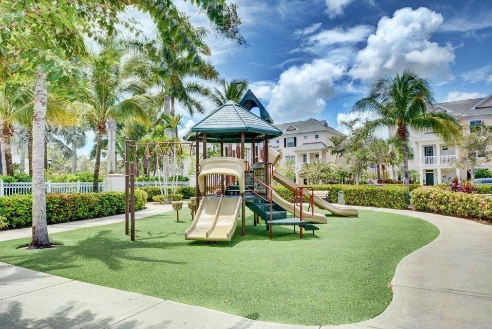 SOMERSET AT ABACOA CONDO - Residential