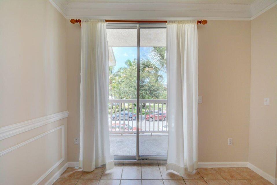 SOMERSET AT ABACOA CONDO - Residential