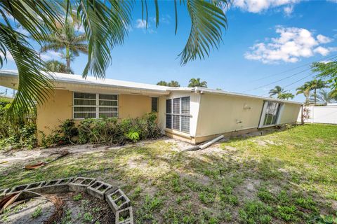 Single Family Residence in Fort Lauderdale FL 4720 27th Ave Ave 9.jpg