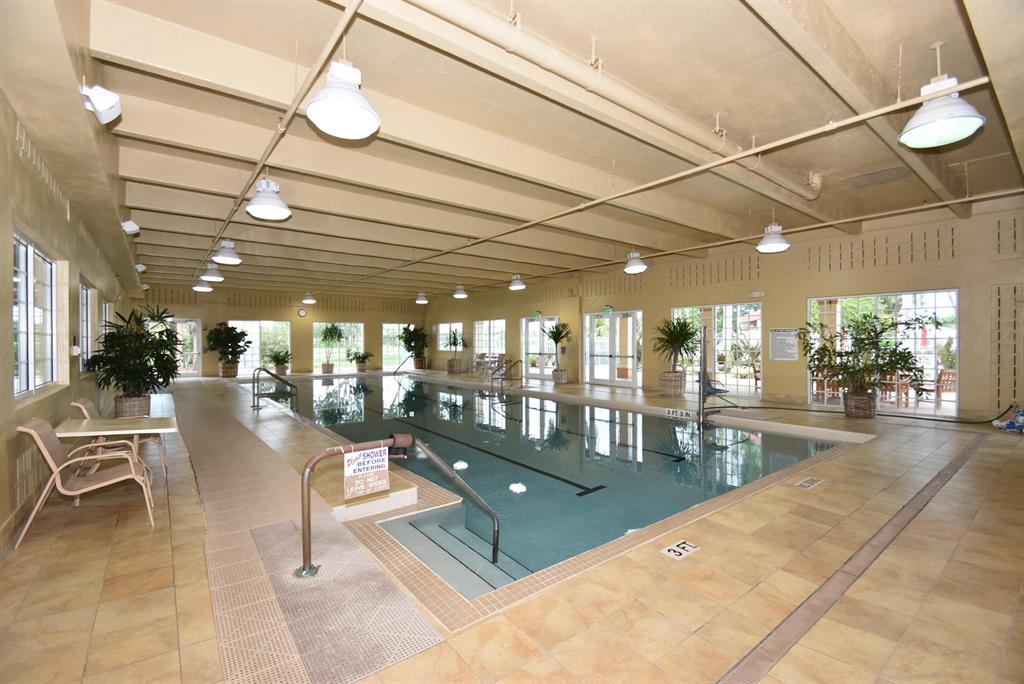 CORAL LAKES - Residential