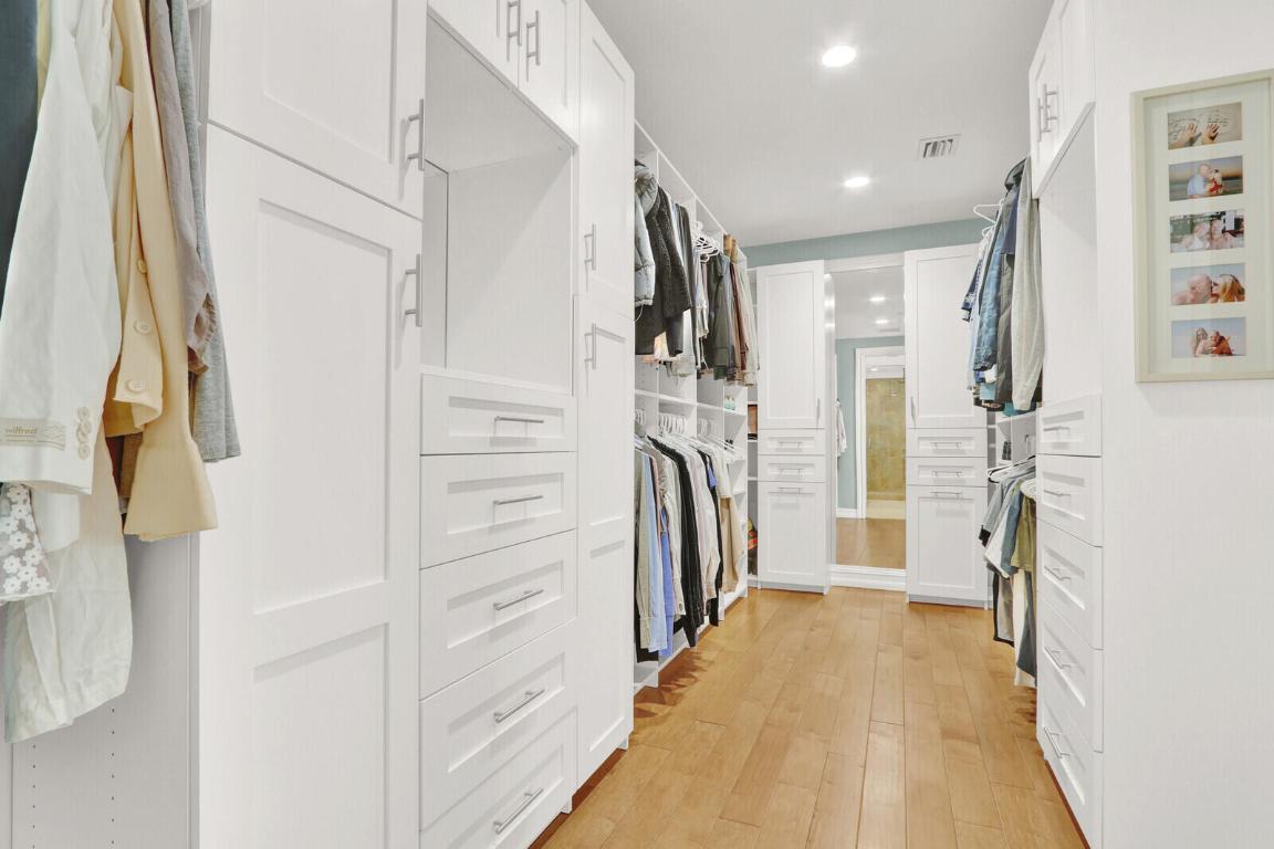 ISLAND AT ABACOA - Residential