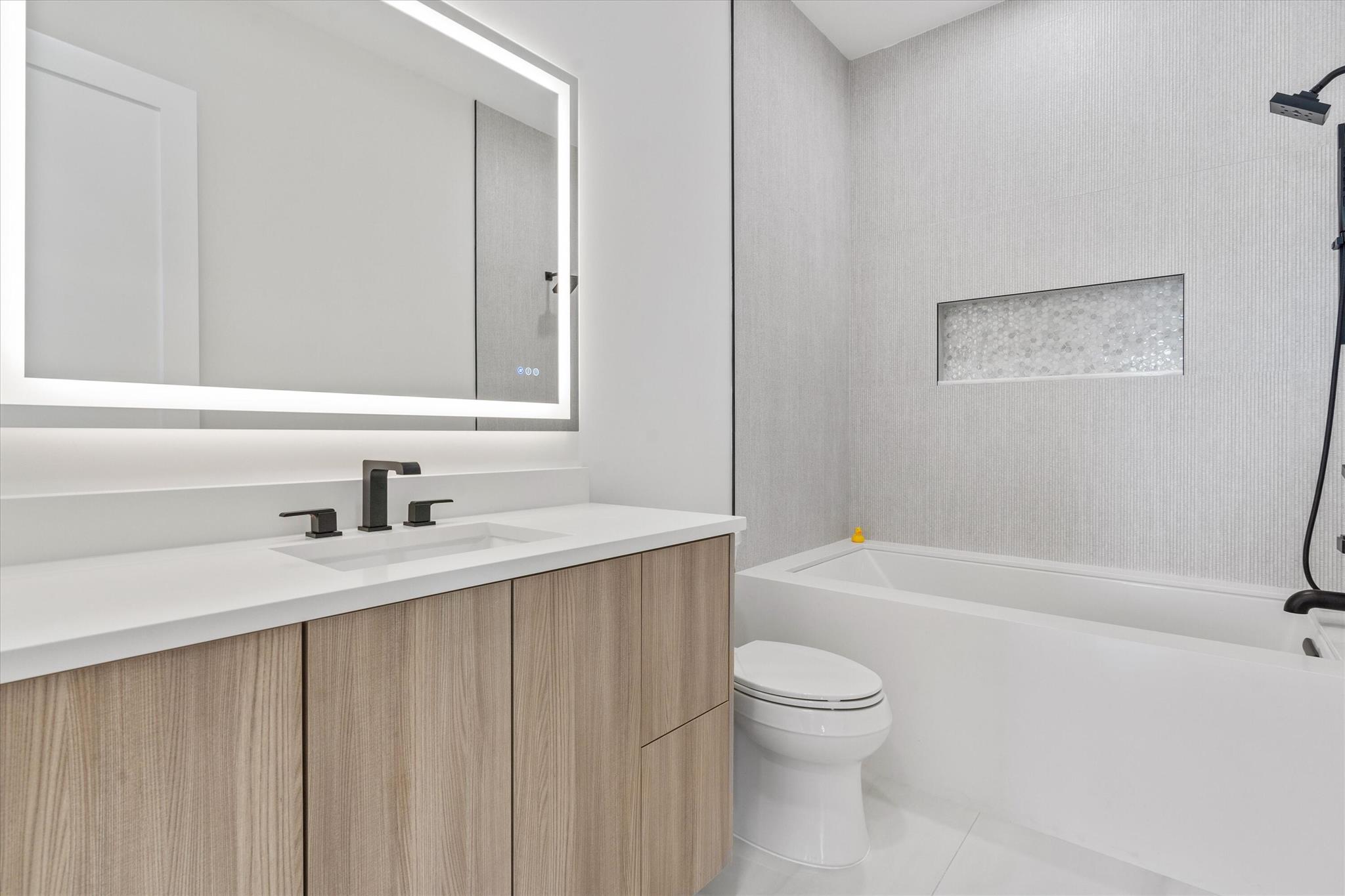 PARADISE PORT - Residential