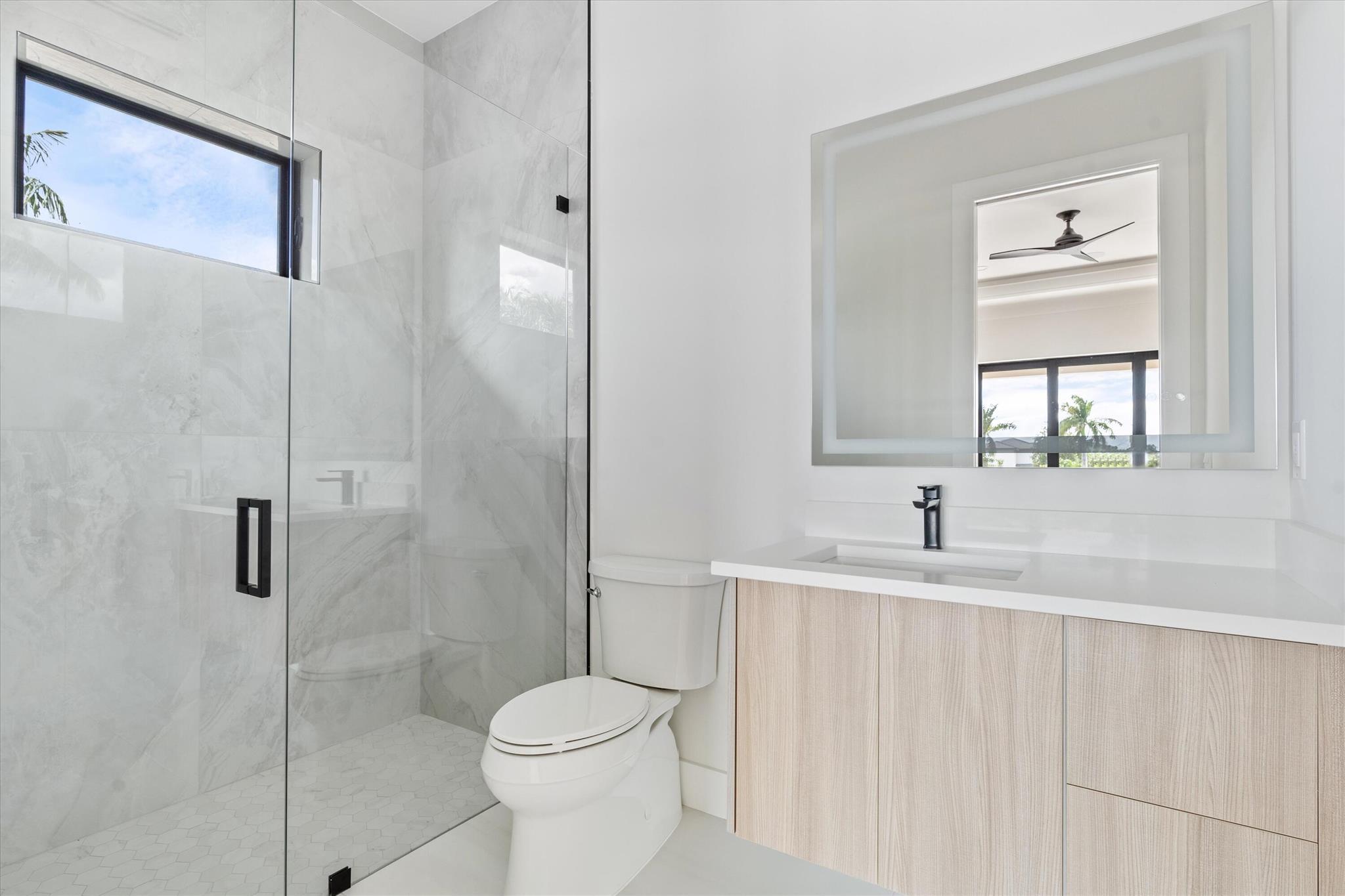 PARADISE PORT - Residential