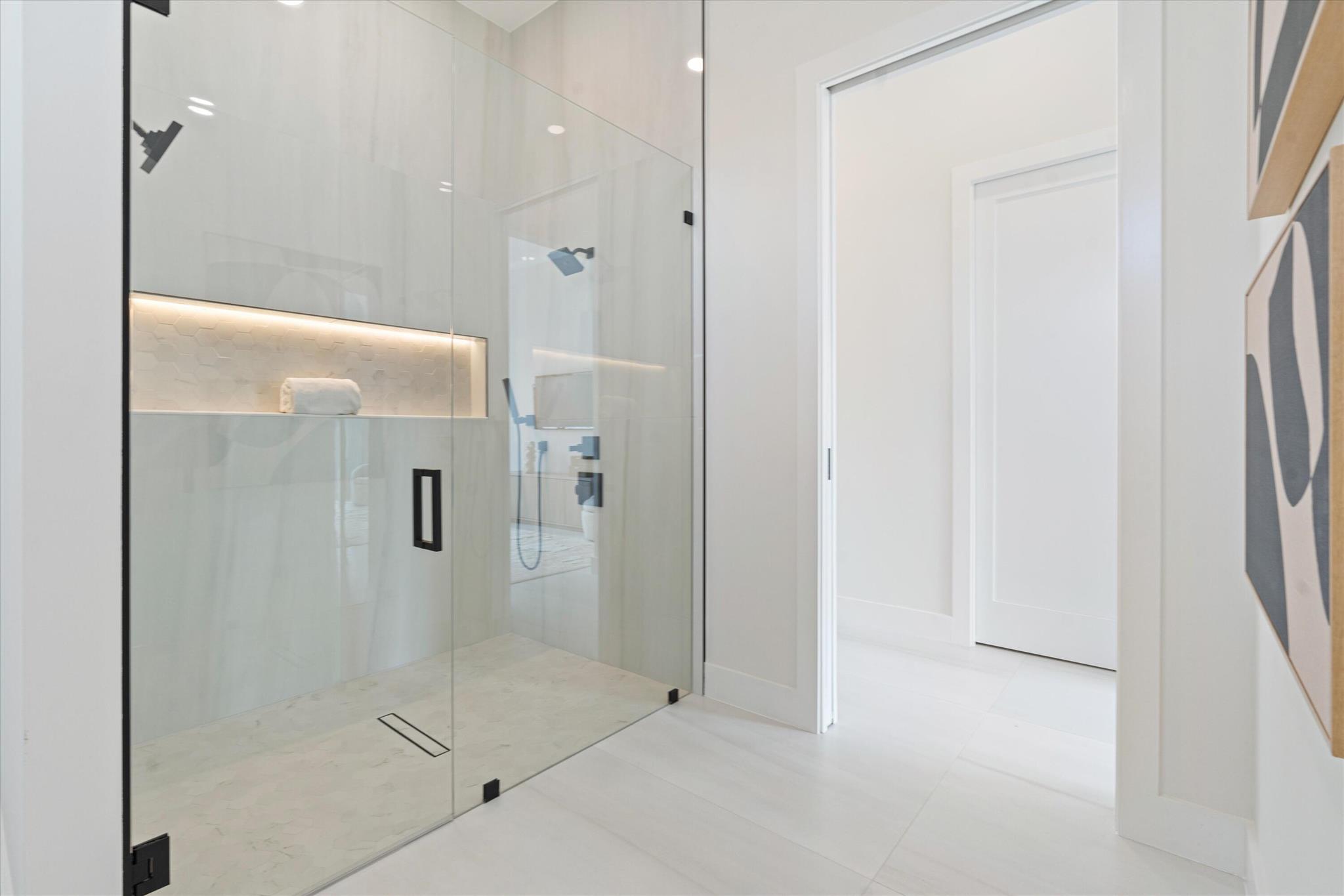 PARADISE PORT - Residential