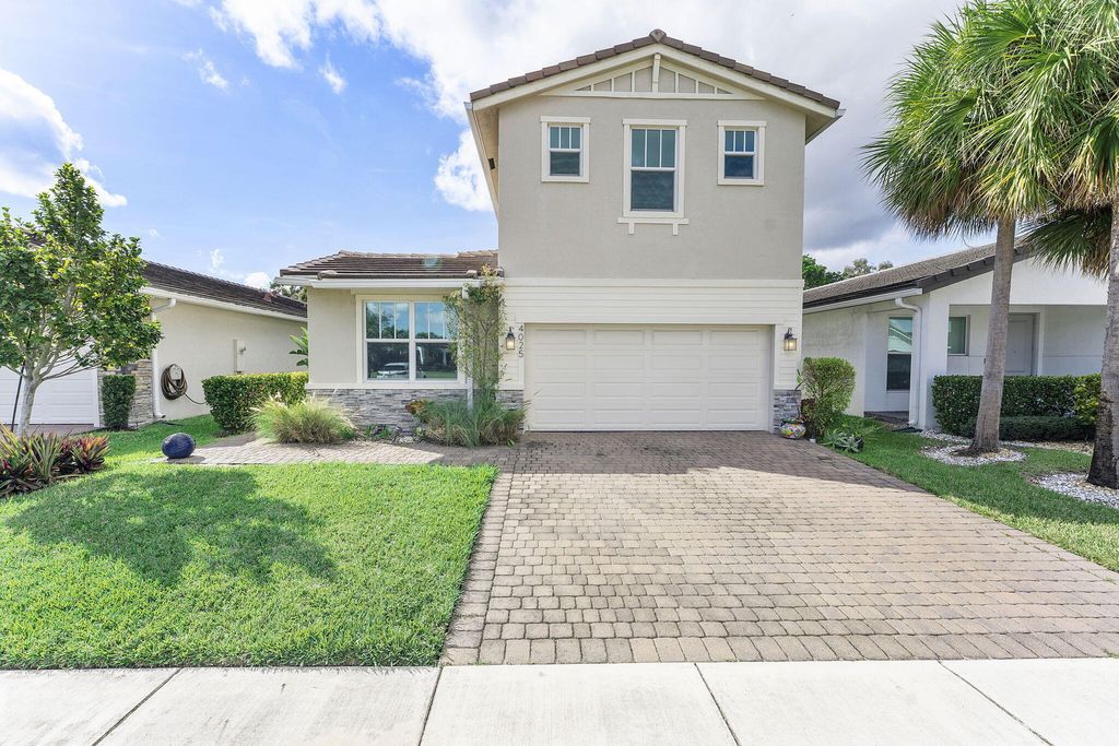 Photo of 4025 Marina Way, Deerfield Beach, FL 33064 (MLS # B26022040)