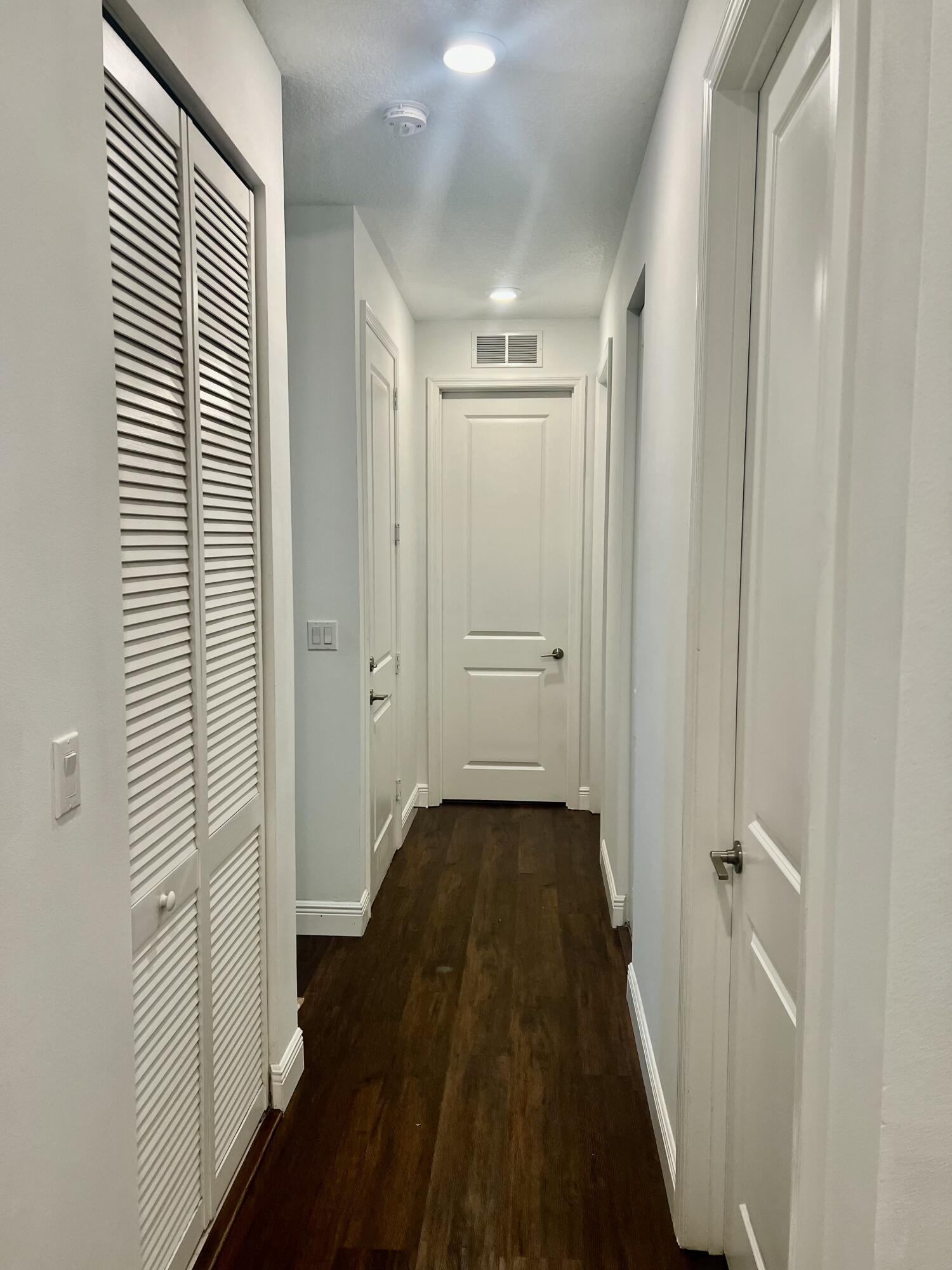 CRYSTAL LAKE 1ST SEC Veleiros - Residential