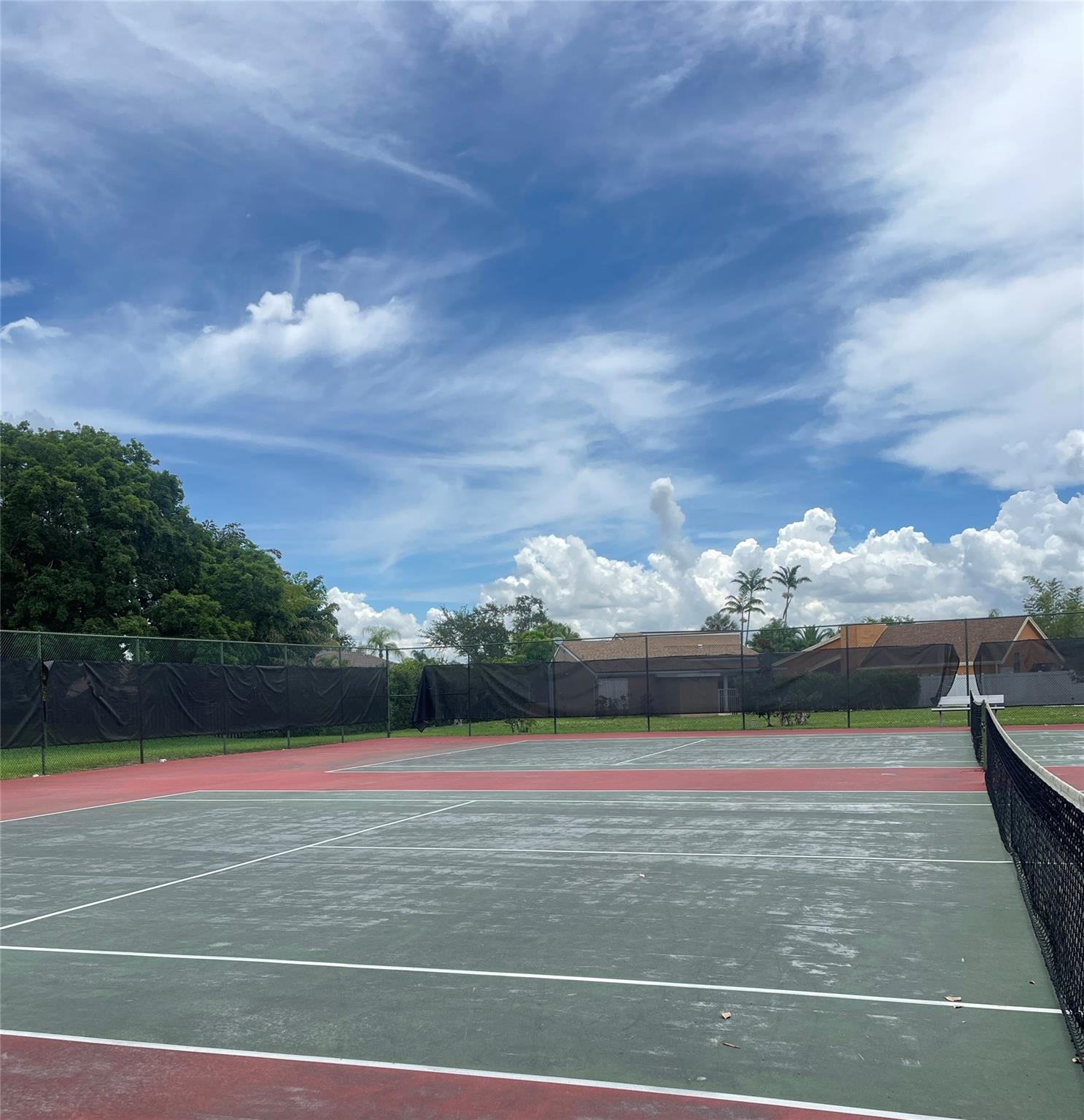 BONAVENTURE LAKES - Residential