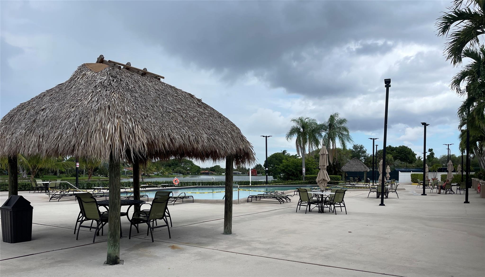 BONAVENTURE LAKES - Residential