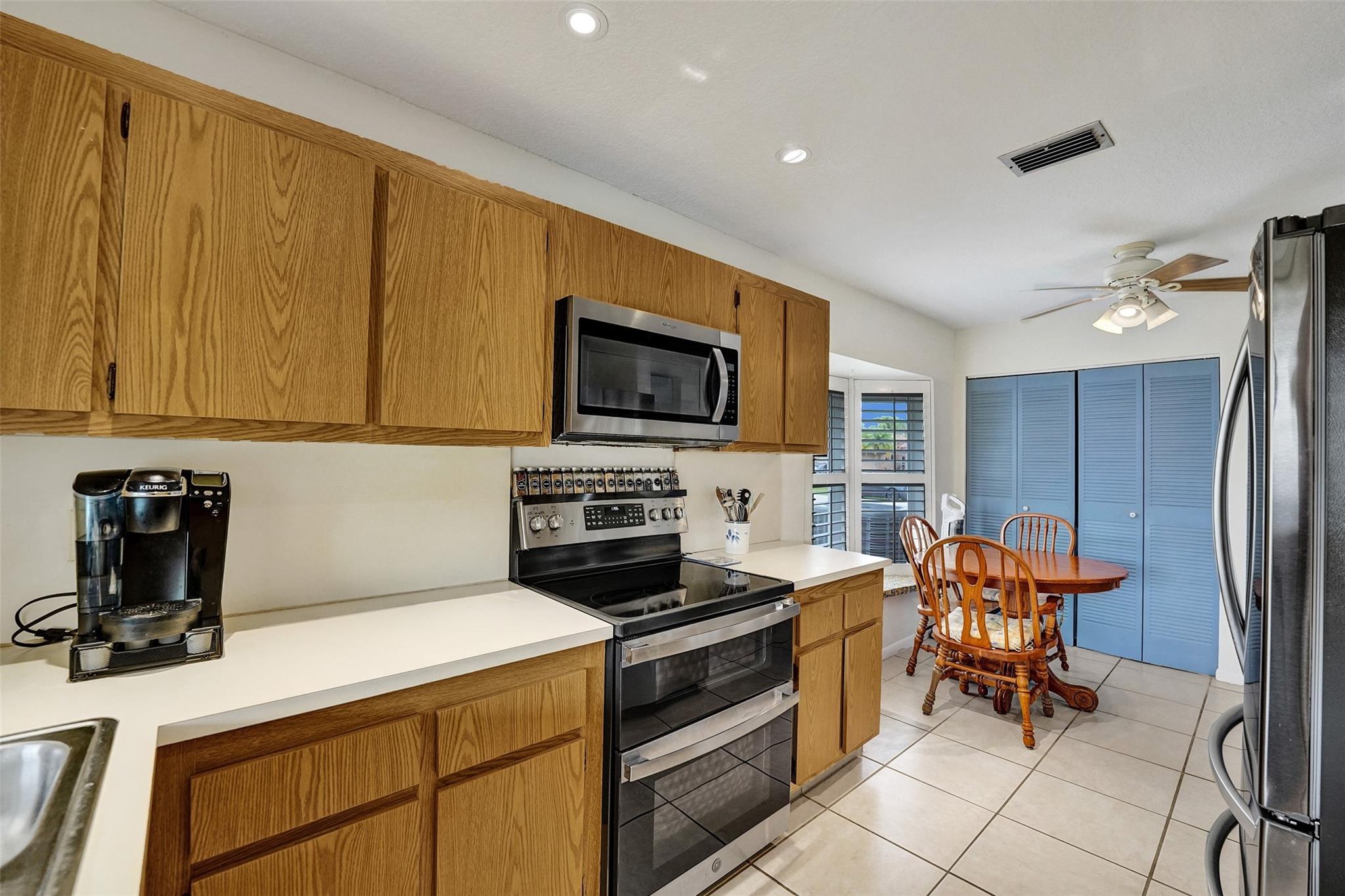 BONAVENTURE LAKES - Residential