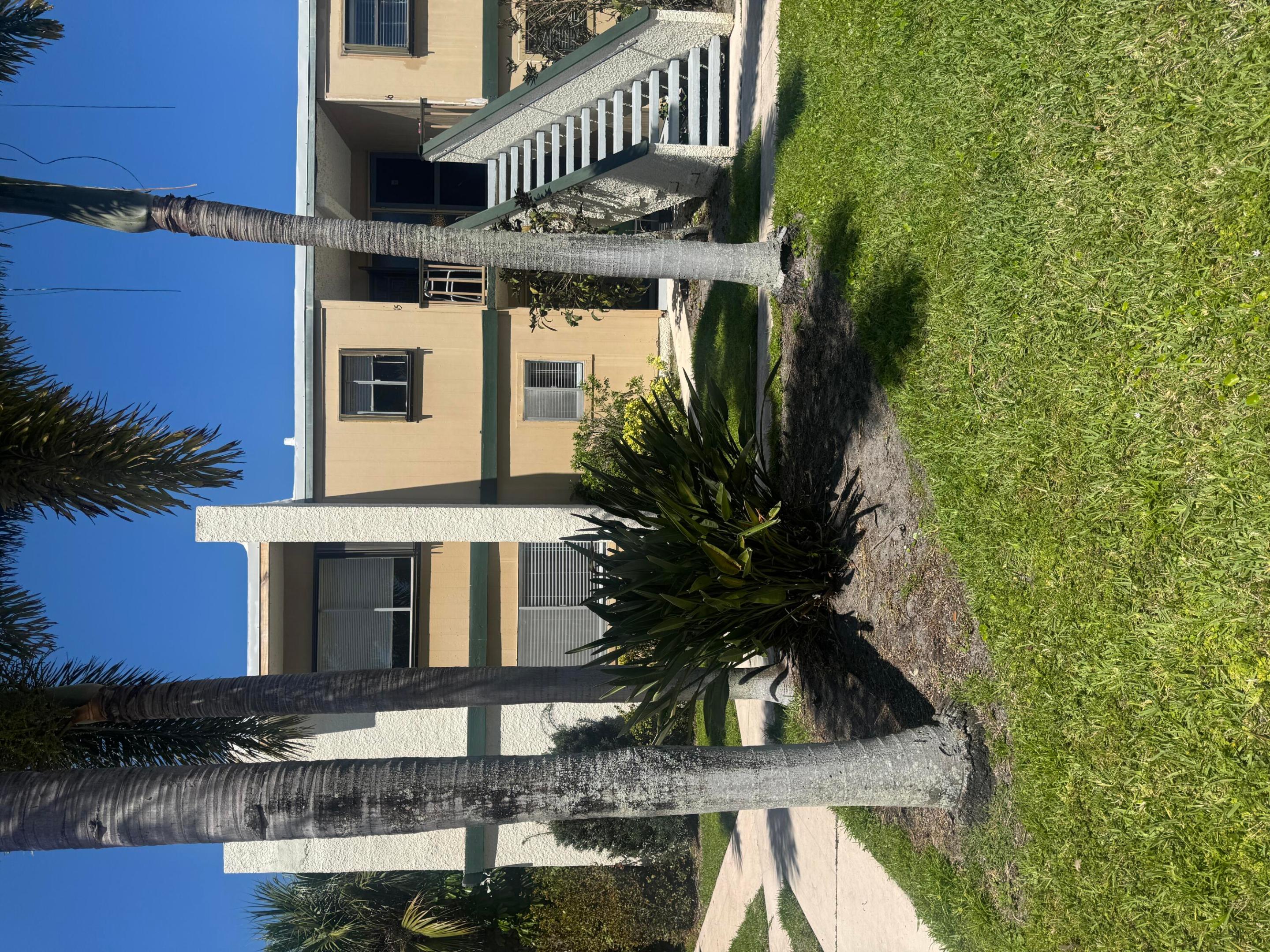 ST LUCIE ESTATES - Residential Lease